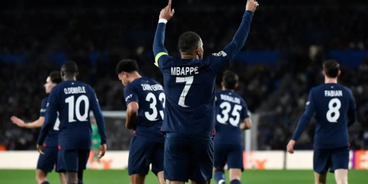 Mbappé drops transfer hint to Real Madrid, leading to backlash from French fans